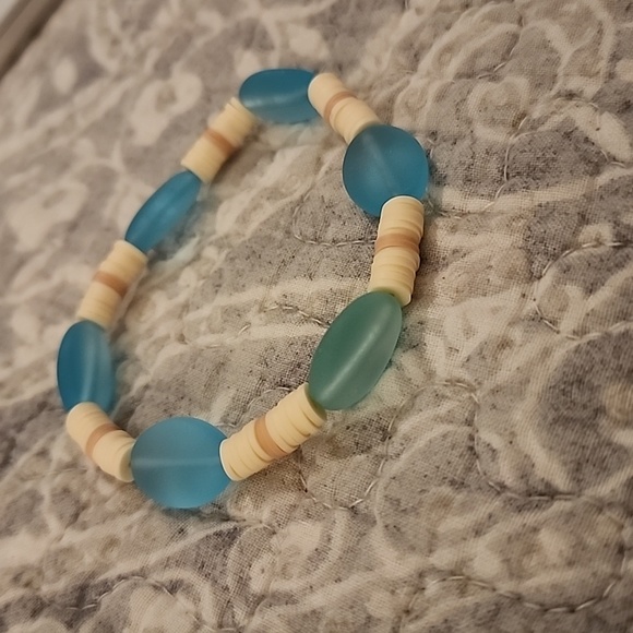 Handmade sea glass bracelets! - Picture 2 of 4
